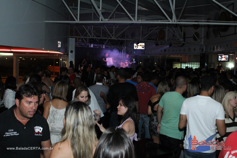 Balada: Fotos de Sexta na Plataforma do Choop na Cidade do Automovel - DF