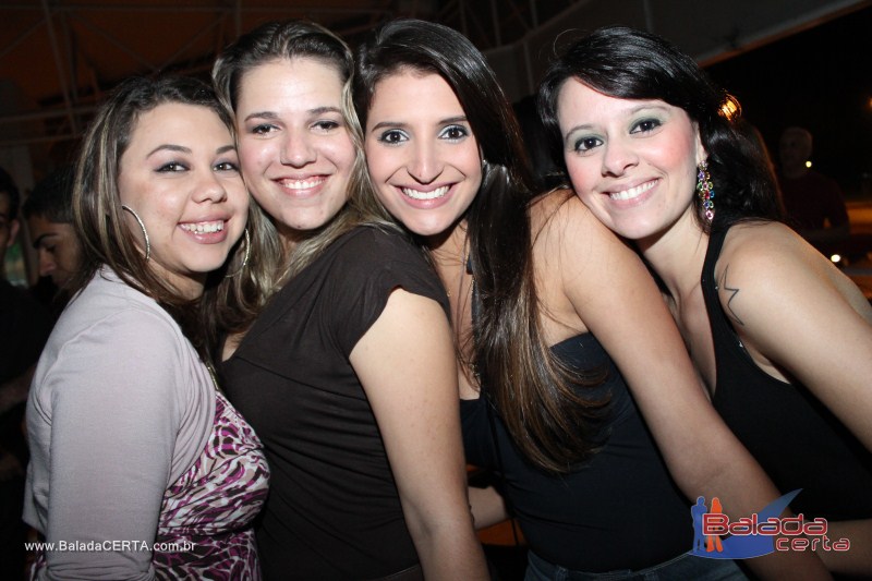 Balada: Fotos de Sexta na Plataforma do Choop na Cidade do Automovel - DF