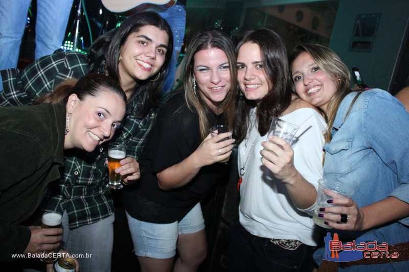 Balada: Fotos de Sexta na Plataforma do Choop na Cidade do Automovel - DF