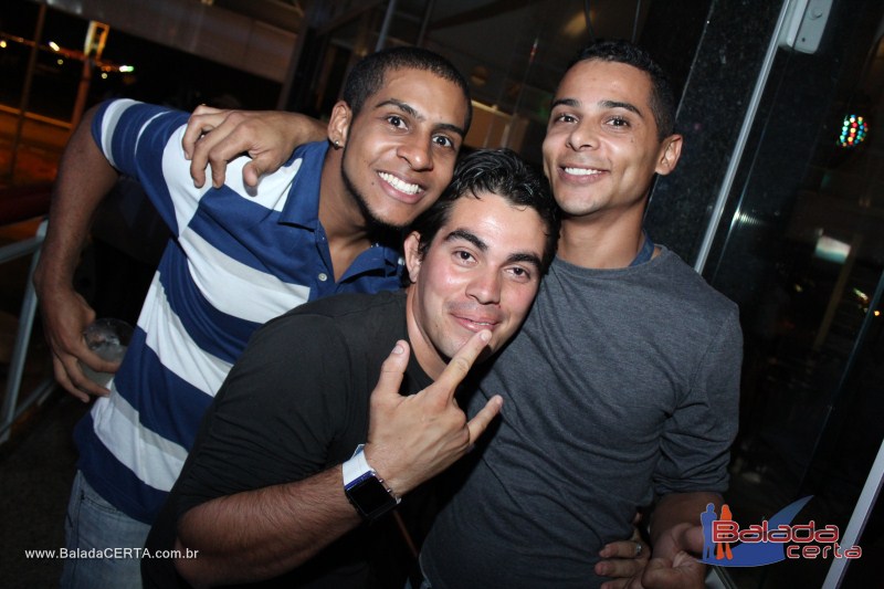 Balada: Fotos de Sexta na Plataforma do Choop na Cidade do Automovel - DF