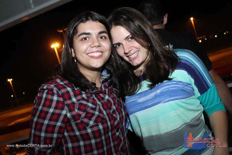 Balada: Pr� Lan�amento do CD Junior & Marlon na Plataforma do Choop