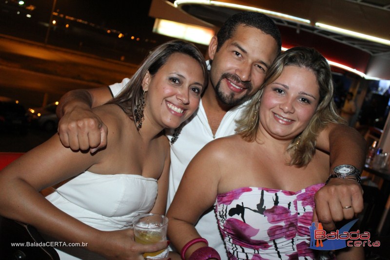 Balada: Pr� Lan�amento do CD Junior & Marlon na Plataforma do Choop
