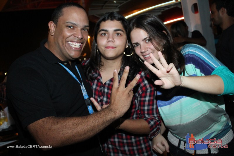 Balada: Pr� Lan�amento do CD Junior & Marlon na Plataforma do Choop