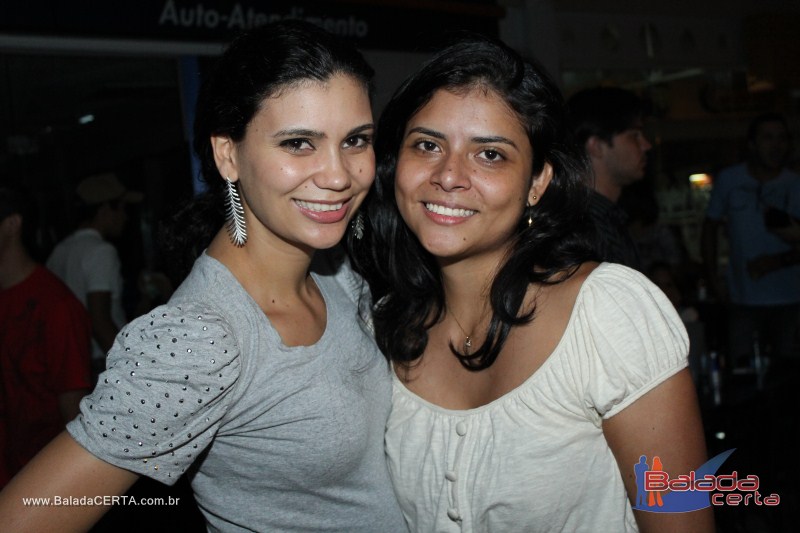 Balada: Pr� Lan�amento do CD Junior & Marlon na Plataforma do Choop