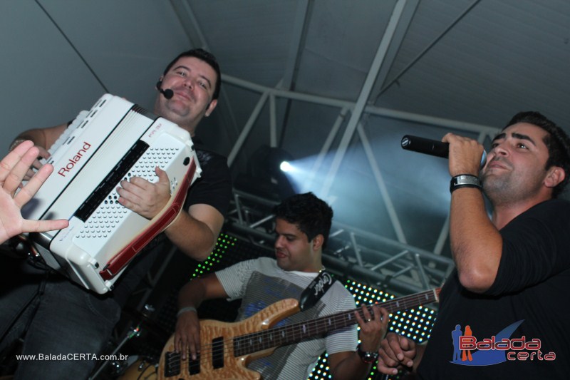 Balada: Pr� Lan�amento do CD Junior & Marlon na Plataforma do Choop