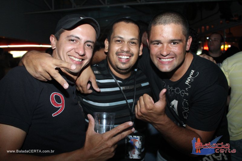 Balada: Fotos de Sexta na Plataforma do Choop na Cidade do Automovel - DF