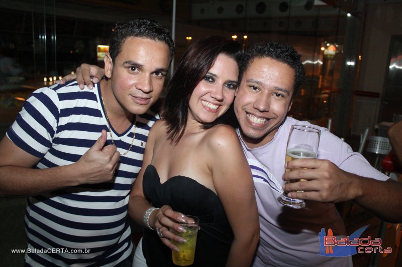 Balada: Fotos de Sexta na Plataforma do Choop na Cidade do Automovel - DF