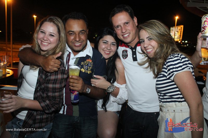 Balada: Fotos de Sexta na Plataforma do Choop na Cidade do Automovel - DF