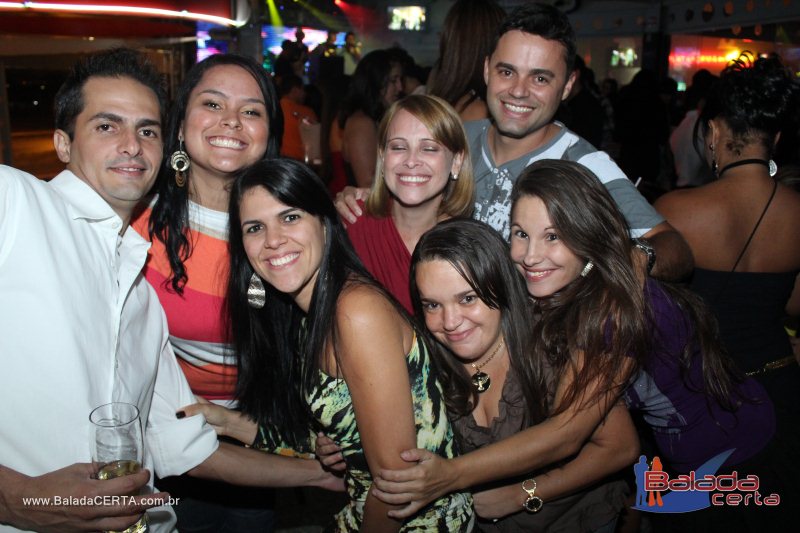 Balada: Fotos de Sexta na Plataforma do Choop na Cidade do Automovel - DF
