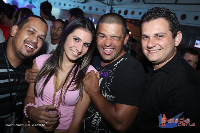 Balada: Fotos de Sexta na Plataforma do Choop na Cidade do Automovel - DF