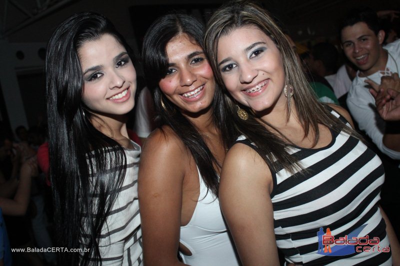 Balada: Fotos de Sexta na Plataforma do Choop na Cidade do Automovel - DF