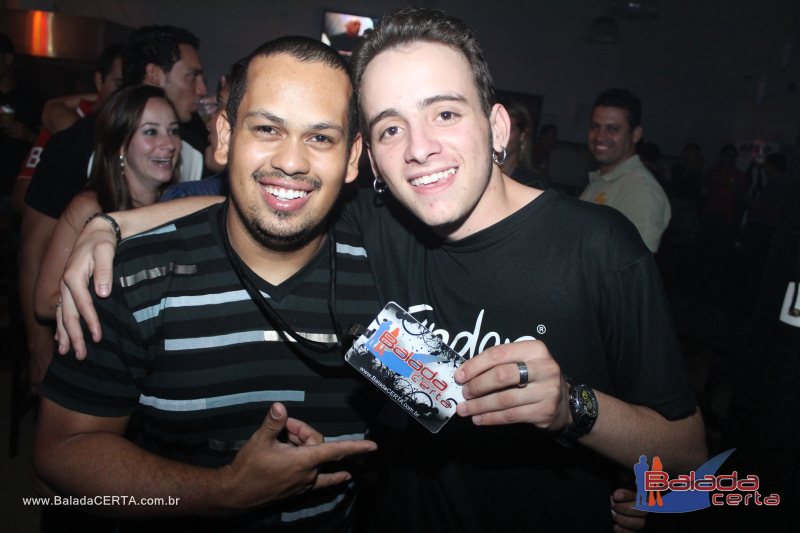 Balada: Fotos de Sexta na Plataforma do Choop na Cidade do Automovel - DF