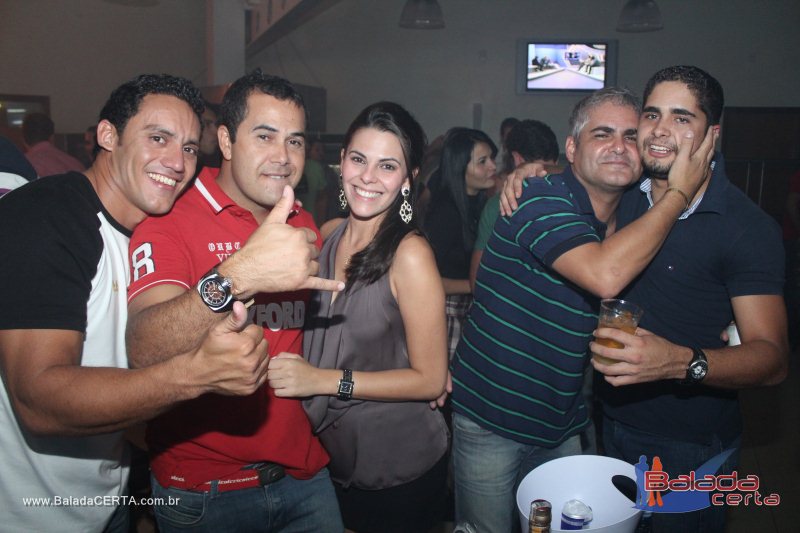 Balada: Fotos de Sexta na Plataforma do Choop na Cidade do Automovel - DF