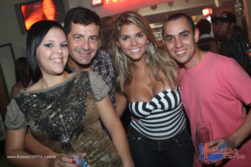 Balada: Fotos de Sexta na Plataforma do Choop na Cidade do Automovel - DF