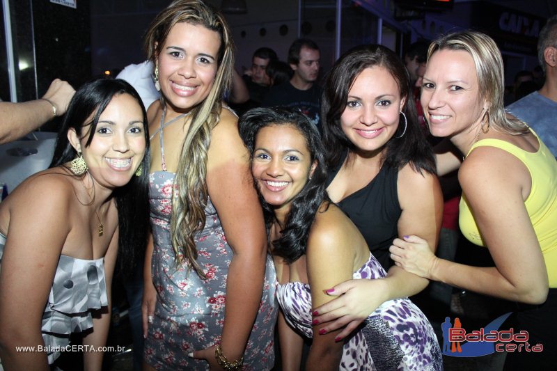 Balada: Fotos de Sexta na Plataforma do Choop na Cidade do Automovel - DF