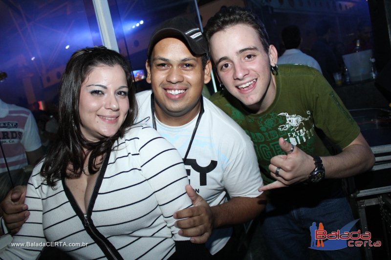 Balada: Fotos de Sexta na Plataforma do Choop na Cidade do Automovel - DF