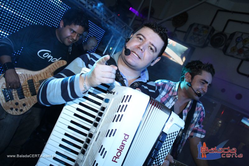 Balada: Fotos de Sexta na Plataforma do Choop na Cidade do Automovel - DF