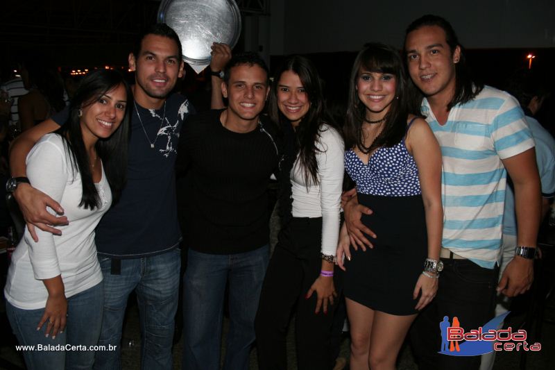 Balada: Fotos de Sexta na Plataforma do Choop na Cidade do Automovel - DF