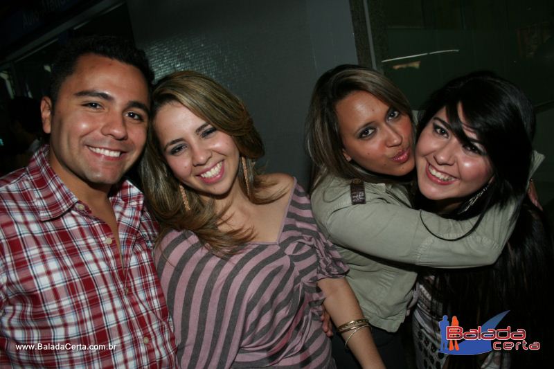 Balada: Fotos de Sexta na Plataforma do Choop na Cidade do Automovel - DF