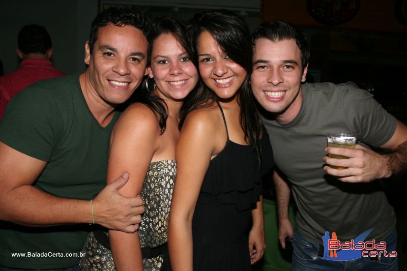 Balada: Fotos de Sexta na Plataforma do Choop na Cidade do Automovel - DF