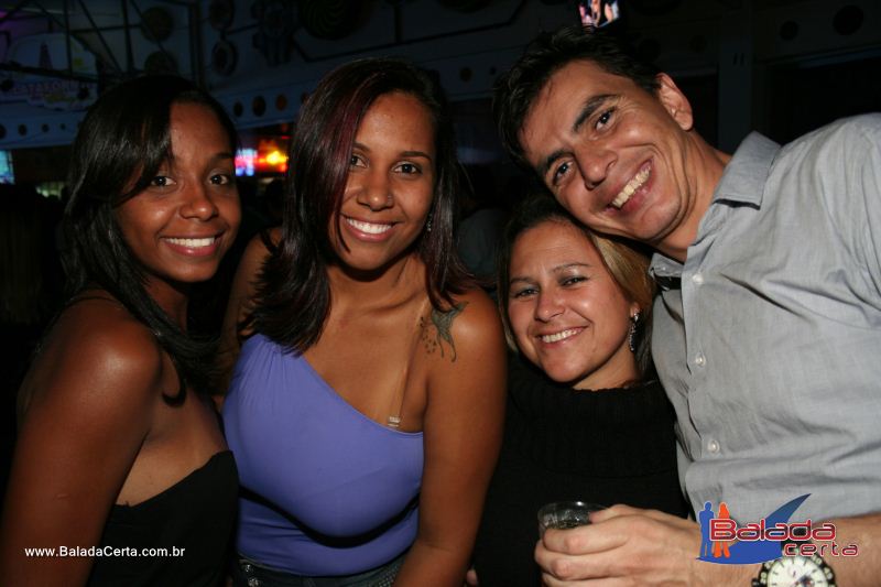 Balada: Fotos de Sexta na Plataforma do Choop na Cidade do Automovel - DF