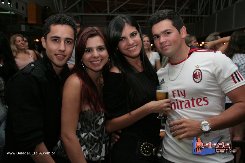 Balada: Fotos de Sexta na Plataforma do Choop na Cidade do Automovel - DF
