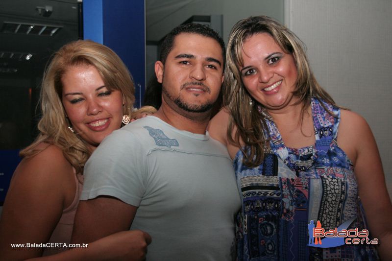 Balada: Fotos de Sexta na Plataforma do Choop na Cidade do Automovel - DF