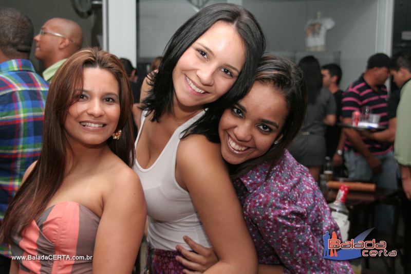 Balada: Fotos de Sexta na Plataforma do Choop na Cidade do Automovel - DF