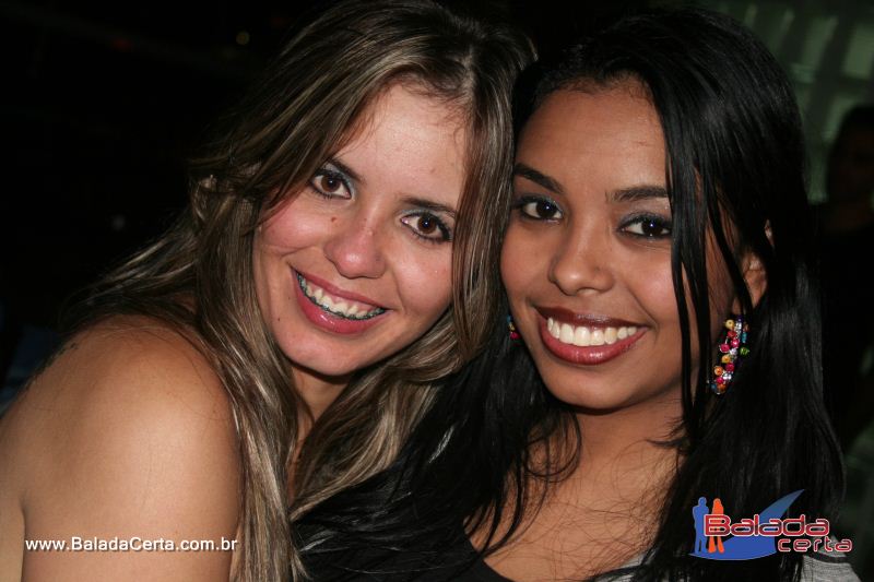 Balada: Fotos de Sexta na Plataforma do Choop na Cidade do Automovel - DF