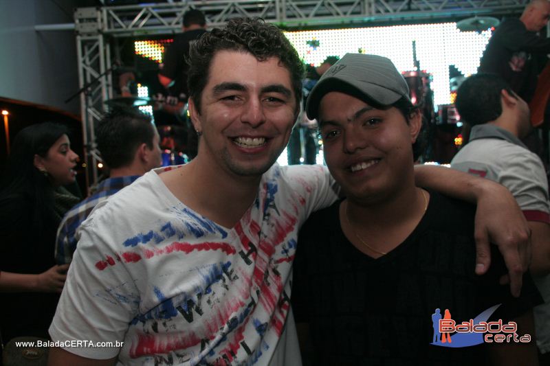 Balada: Fotos de Sexta na Plataforma do Choop na Cidade do Automovel - DF
