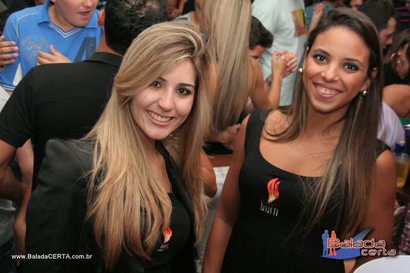 Balada: Fotos de Sexta na Plataforma do Choop na Cidade do Automovel - DF