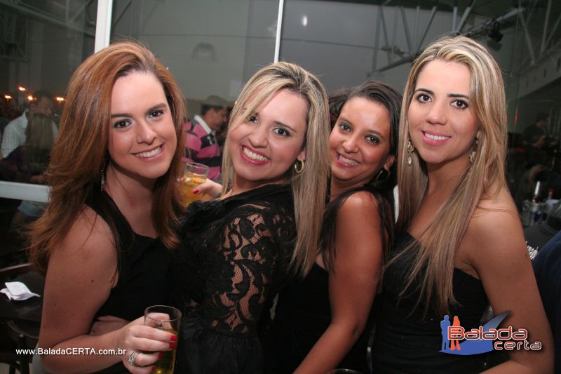 Balada: Fotos de Sexta na Plataforma do Choop na Cidade do Automovel - DF