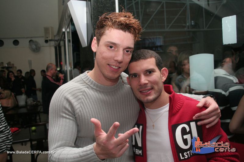 Balada: Fotos de Sexta na Plataforma do Choop na Cidade do Automovel - DF