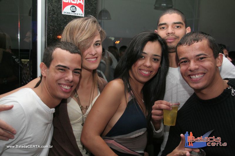 Balada: Fotos de Sexta na Plataforma do Choop na Cidade do Automovel - DF