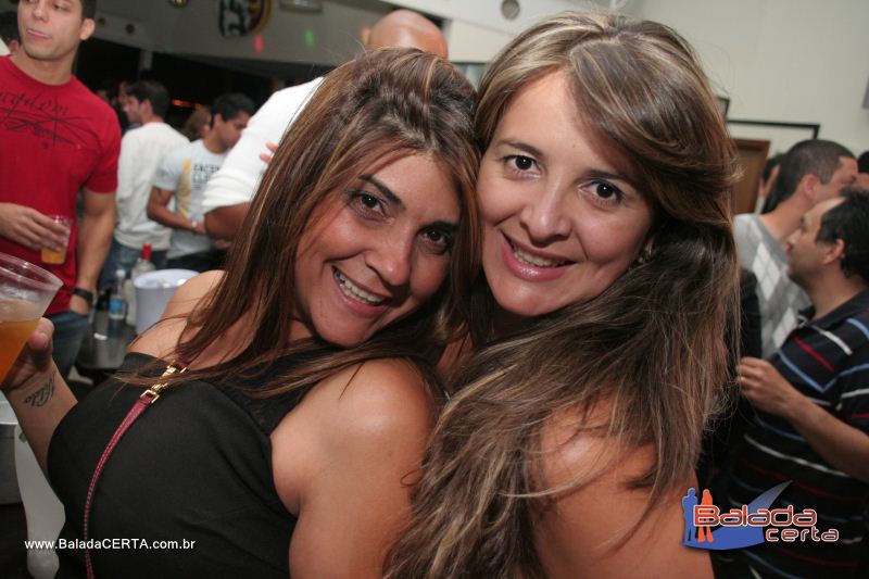 Balada: Fotos de Sexta na Plataforma do Choop na Cidade do Automovel - DF