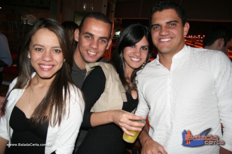 Balada: Fotos de Sexta na Plataforma do Choop na Cidade do Automovel - DF
