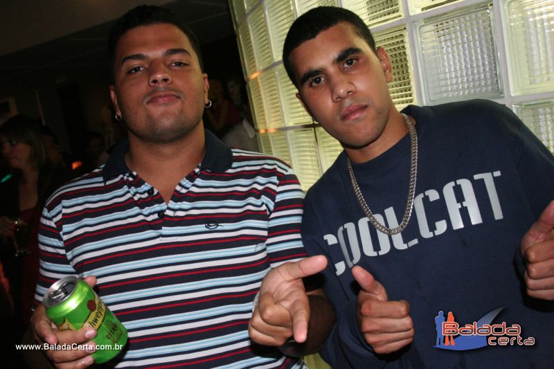 Balada: Fotos de Sexta na Plataforma do Choop na Cidade do Automovel - DF