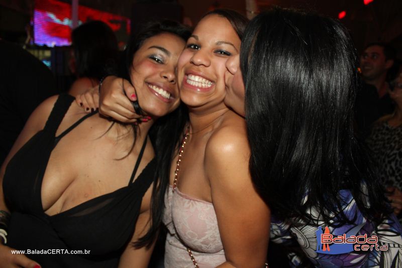 Balada: Fotos de Sexta na Plataforma do Choop na Cidade do Automovel - DF