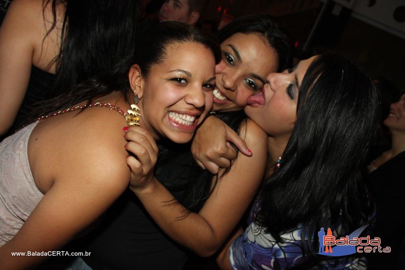 Balada: Fotos de Sexta na Plataforma do Choop na Cidade do Automovel - DF