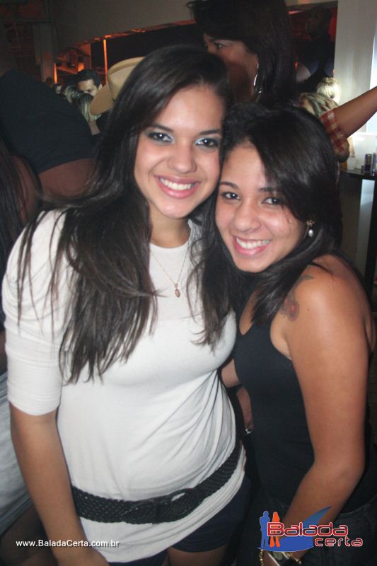 Balada: Fotos de Sexta na Plataforma do Choop na Cidade do Automovel - DF