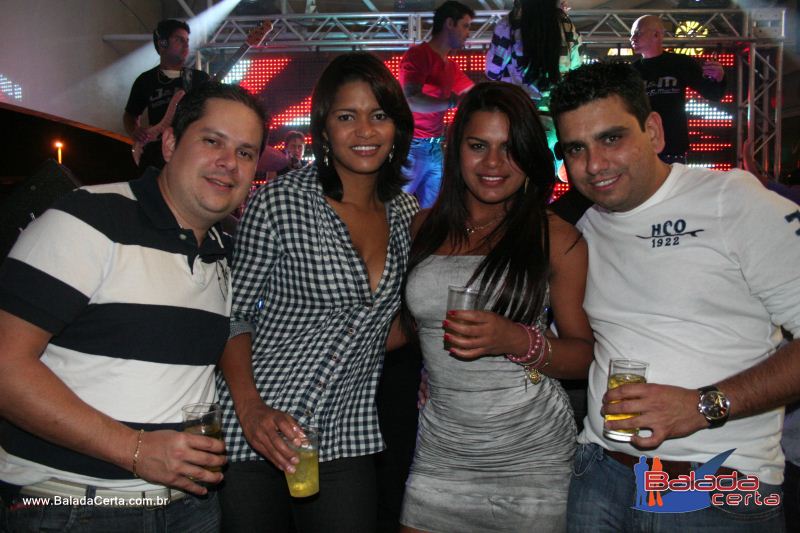 Balada: Fotos de Sexta na Plataforma do Choop na Cidade do Automovel - DF