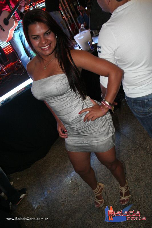 Balada: Fotos de Sexta na Plataforma do Choop na Cidade do Automovel - DF