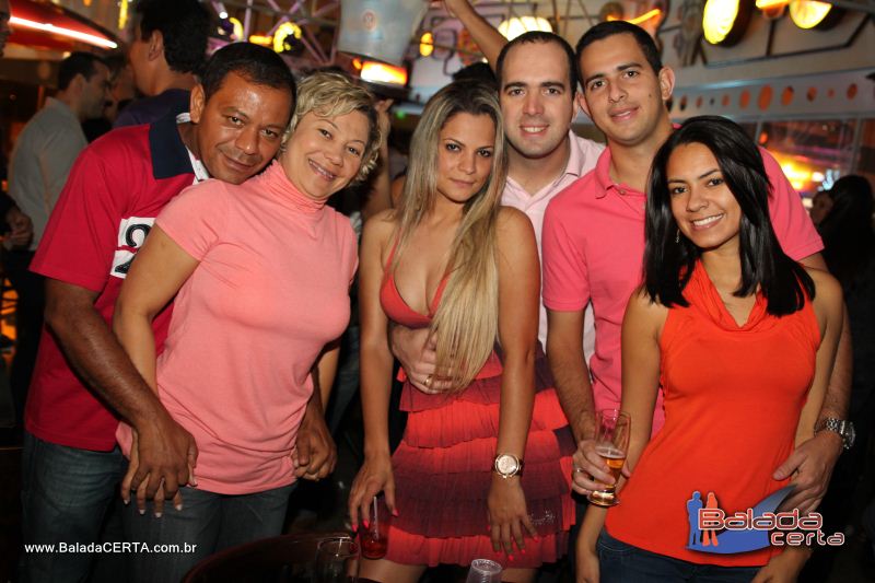 Balada: Fotos de Sexta na Plataforma do Choop na Cidade do Automovel - DF
