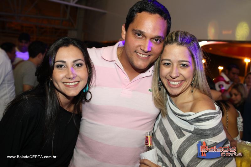 Balada: Fotos de Sexta na Plataforma do Choop na Cidade do Automovel - DF