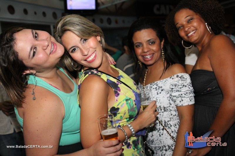 Balada: Fotos de Sexta na Plataforma do Choop na Cidade do Automovel - DF