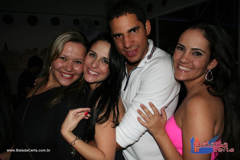 Balada: Fotos de Sexta na Plataforma do Choop na Cidade do Automovel - DF