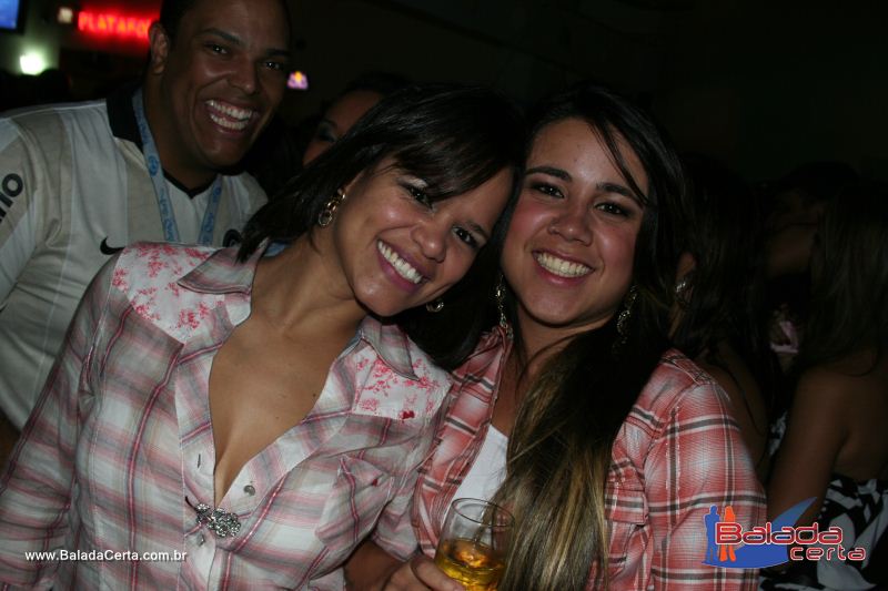 Balada: Fotos de Sexta na Plataforma do Choop na Cidade do Automovel - DF