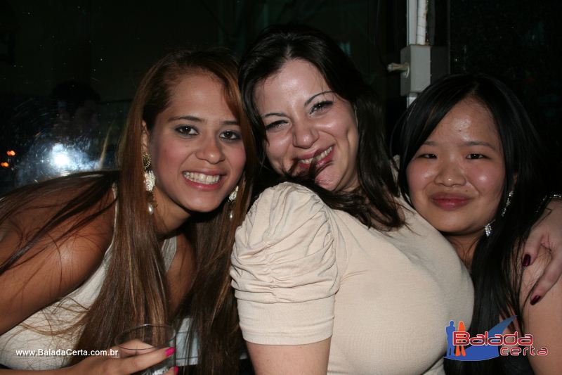 Balada: Fotos de Sexta na Plataforma do Choop na Cidade do Automovel - DF