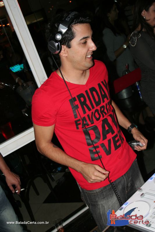 Balada: Fotos de Sexta na Plataforma do Choop na Cidade do Automovel - DF