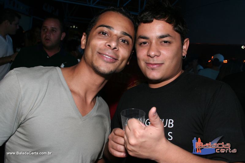 Balada: Fotos de Sexta na Plataforma do Choop na Cidade do Automovel - DF